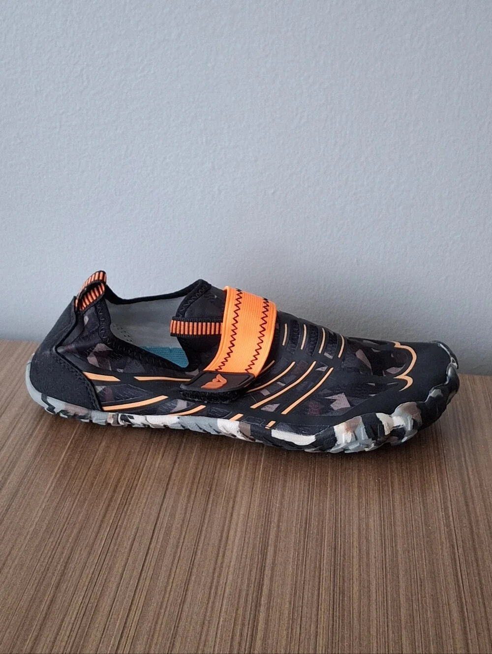 MERENCE Camo Water Shoes SZ 37 / US 5